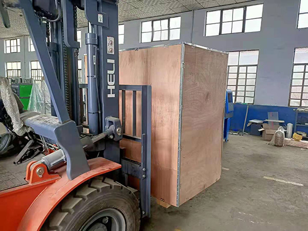 淺談噴油泵試驗臺中的變頻式電機(jī)系統(tǒng)